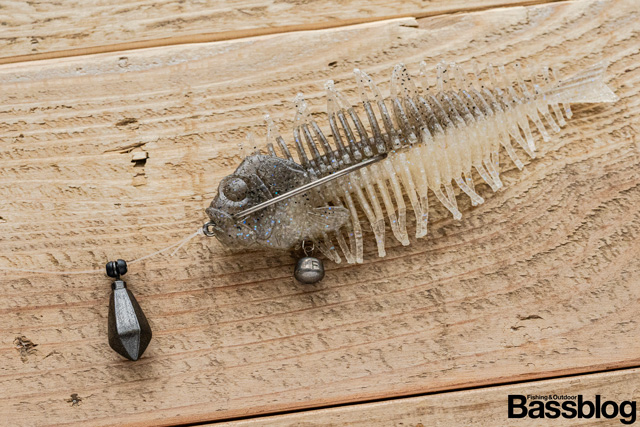 デコイのテキダンリグシンカーでのギーラカンスのお魚セッティングのフリーリグ